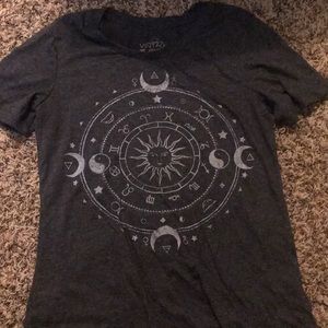 Basic design t shirt